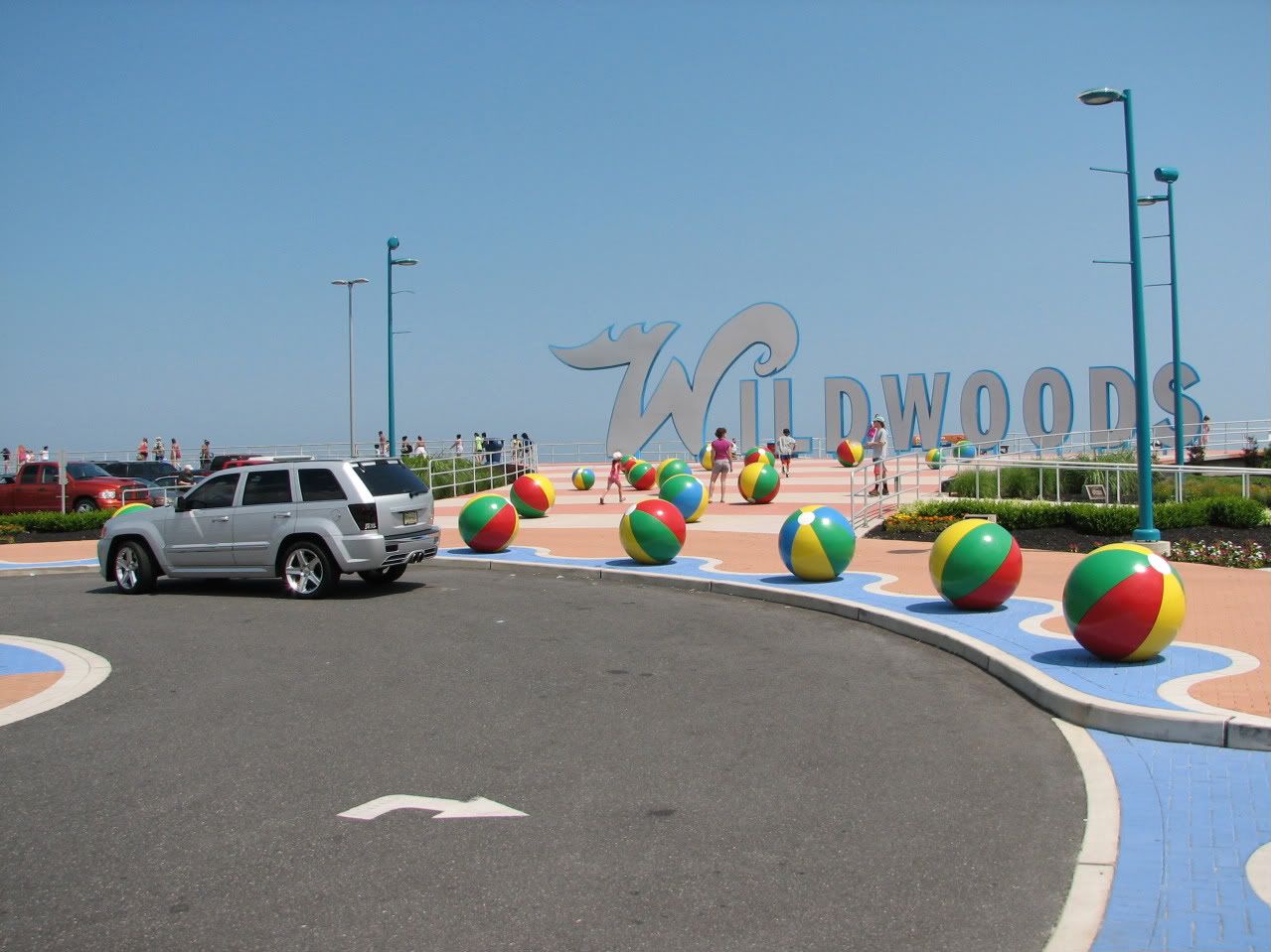 Weekend Pics at Wildwood NJ with SRT and family Jeep Garage Jeep Forum